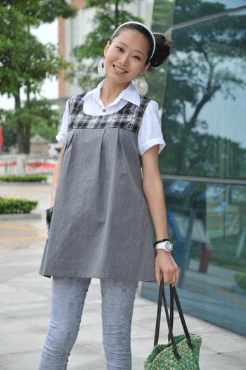 ��(y��u)����ɫ�t(y��)�÷�ݗ��ȹ������