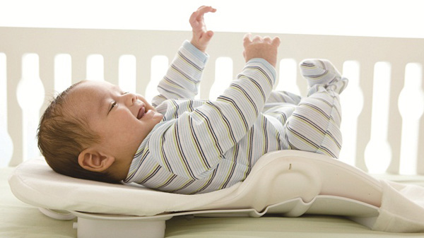 ���{���냺˯��