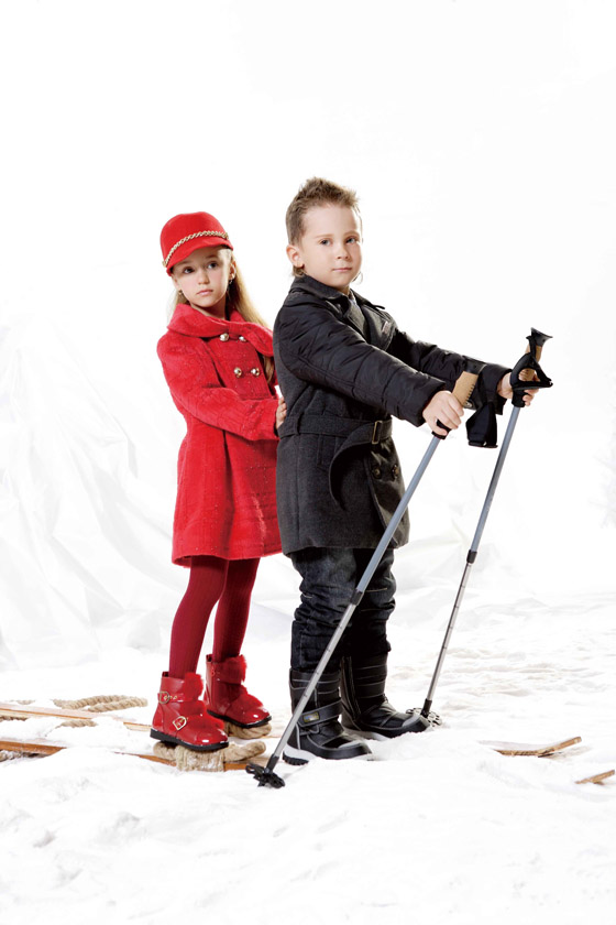 鉛筆俱樂部時尚風(fēng)衣系童裝