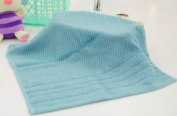 ���(y��ng)��ͯ���K��