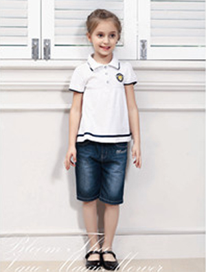 ��������Ů���ɫT��