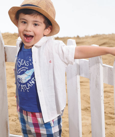 ��˹�װ�ɫTѪ��