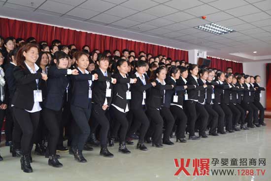 �𱬵İl(f��)չ���F(tu��n)�