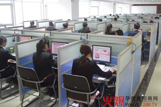 ���ģ��𱬻���