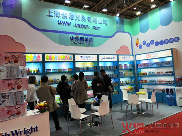 ������ʷ��˹�R�ص�Ʒ�����ྩ��չ ������ζС��ʳ��(sh��)��Ȧ��