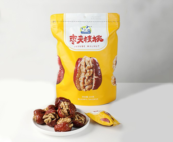 俏皮羊棗夾核桃.jpg 俏皮羊棗夾核桃.jpg