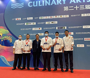 չ�������D5