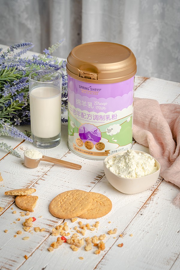 綿羊乳中老年配方調(diào)制乳粉3.jpg