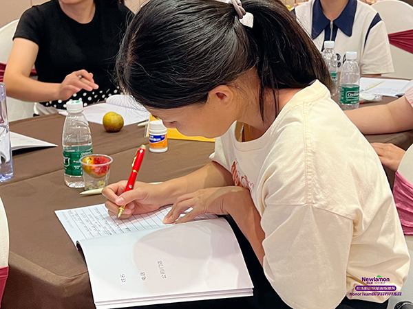 �~����Honour Team�t(y��)�W(xu��)�I(y��ng)�B(y��ng)�_�ؠI(y��ng)�����ڣ�������Ȫ��վ��8.jpg