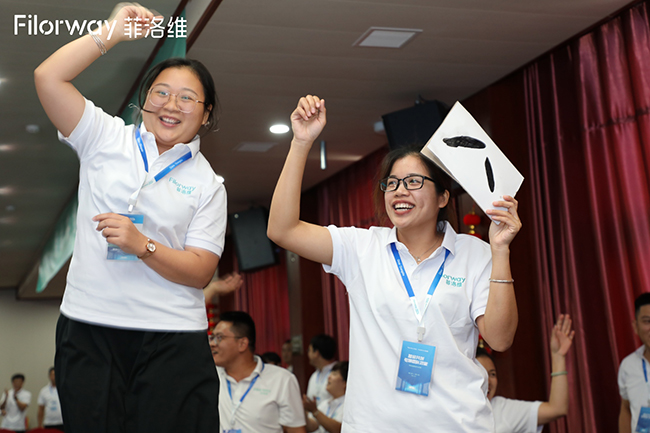 菲洛維夏季內(nèi)訓(xùn)營(yíng) (5).jpg 菲洛維夏季內(nèi)訓(xùn)營(yíng) (5).jpg