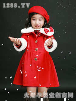 ��ɫ���AŮ������