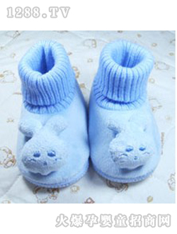 �����{ɫ�냺Ь