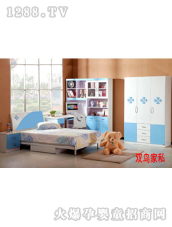 �p�B��ͯ�׷����{ɫ��ɫ