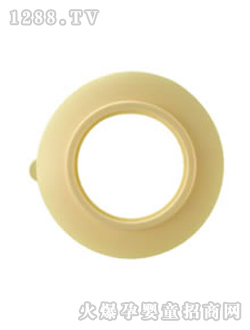 �;������P