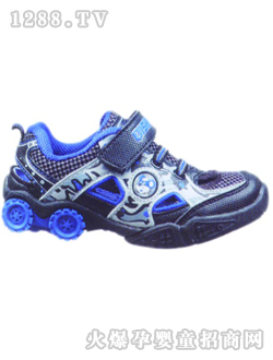 С����(d��ng)���{ɫ�����\��Ь