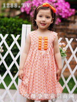 ����ؐ����ɫ����С��ȹ