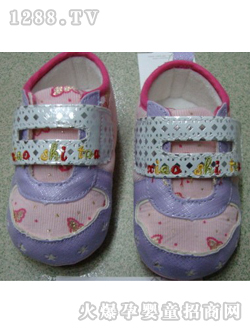 �ú��ӷ�ɫ�냺Ь