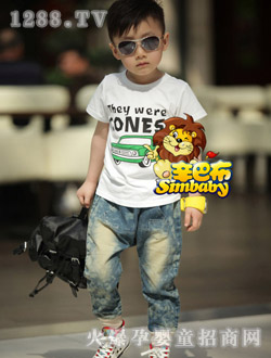 ���Ͳ���ɫ���eT��