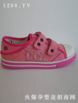 ��؈֮��(m��ng)�tɫ���e��Ь