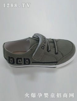 ��؈֮��(m��ng)��ɫ���e��Ь