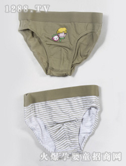 ������ͯ��(n��i)ѝ��ɫ