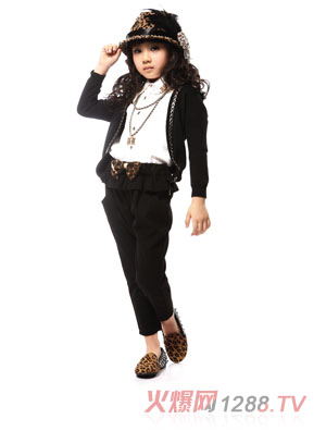 �������ſ��ɫŮͯ���b