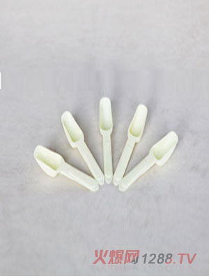 �P������