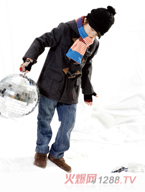 �U�P�㘷(l��)���Һ�ɫͯ�b