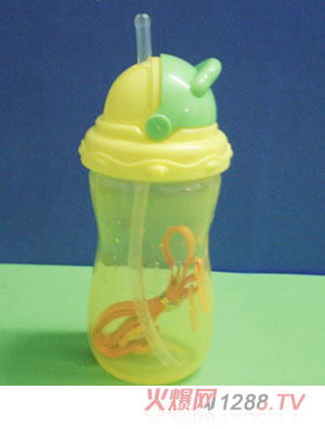 yinge翻蓋小圓點(diǎn)PP水杯