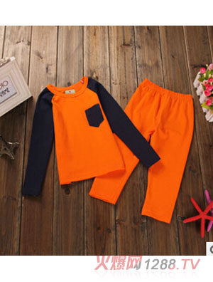 �¶߶߃�ͯ�R���ރ�(n��i)�����b��ɫ