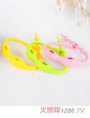 �L(f��ng)�Z���v��ɫ����Ȧ