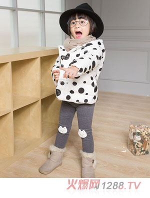 ���c�neͯ��Ů����������ɫ���c���\